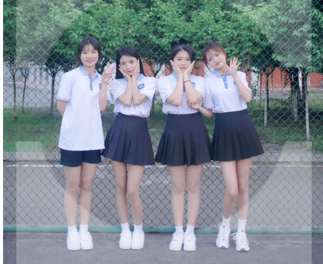 放飛夢(mèng)想 奔赴未來——畢業(yè)照花絮來襲！