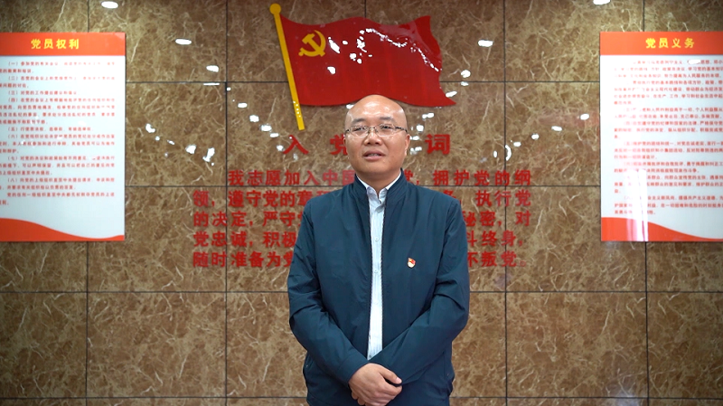 畢節(jié)工業(yè)職業(yè)技術(shù)學(xué)院黨群黨支部開展“亮身份、樹榜樣、踐承諾”主題黨日活動